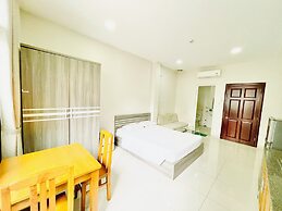 EMERALD APARTMENTS