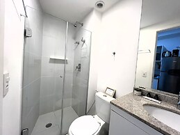 Moderno com AC piscina e academia