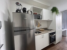 Moderno com AC piscina e academia