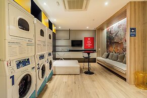Moderno com AC piscina e academia