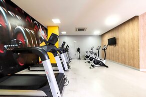 Moderno com AC piscina e academia