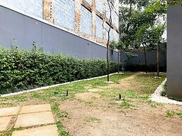 Moderno com AC academia 24h e rooftop