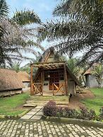 Bugoma Palms Resort Beach and Hotel