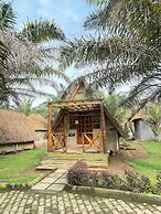 Bugoma Palms Resort Beach and Hotel