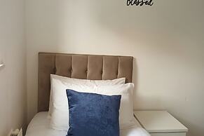 Spacious Birmingham House - 7 Guests -free Parking