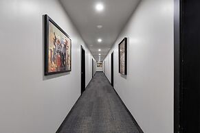 The Cove Hotel