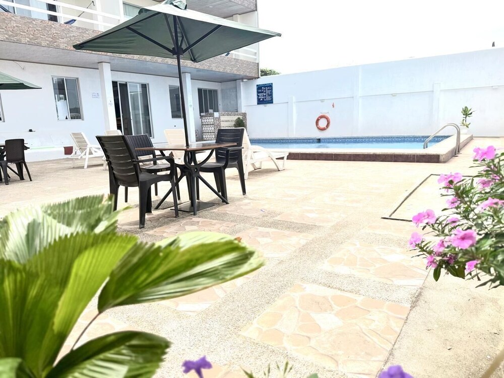 Dalai Beach Stay