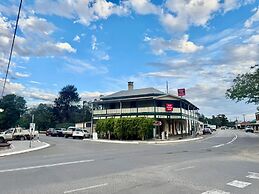 Royal Exchange Hotel Burra