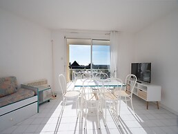 Retreat for 8 With Shared Pool