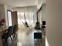 Arsenia Cottage D - Kyperounta