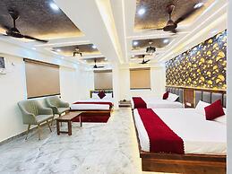 Hotel Aditya Varanasi