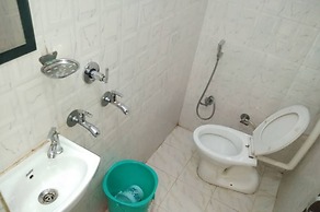Hotel Aditya Varanasi