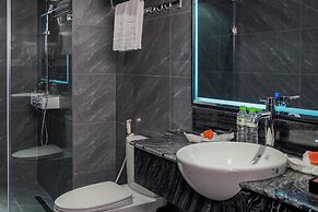 Blubiz Hotel 6