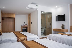 Anh Khoa Hotel