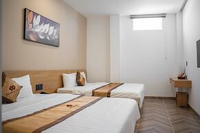 Anh Khoa Hotel