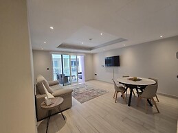 Luxury Marina Apartment - Self Catering