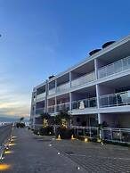 Luxury Marina Apartment - Self Catering