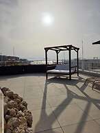 Luxury Marina Apartment - Self Catering