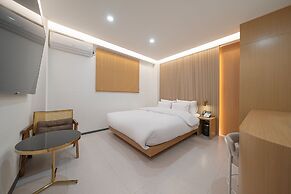 Hotel YAJA Namchuncheon