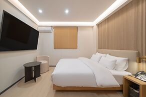 Hotel YAJA Namchuncheon