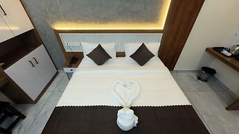 Cloud9 Airport Hotel