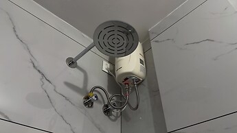 Cloud9 Airport Hotel