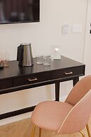 Sofia Suites &Rooms