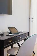 Sofia Suites &Rooms