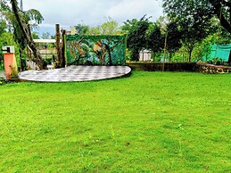 Rutuvan Resort Girivan