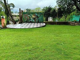 Rutuvan Resort Girivan