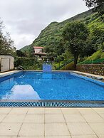 Rutuvan Resort Girivan