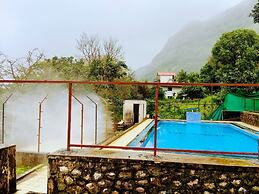 Rutuvan Resort Girivan