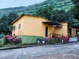 Rutuvan Resort Girivan