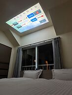 Aoyama House