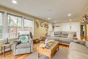 Lake Winnisquam Home: Fish, Hike & Explore!