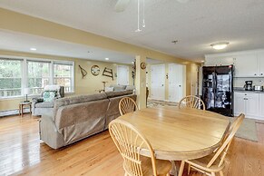 Lake Winnisquam Home: Fish, Hike & Explore!