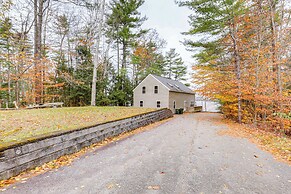 Lake Winnisquam Home: Fish, Hike & Explore!