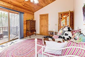 Spacious Log Home w/ 13 Acres, Ponds & Fire Pit!
