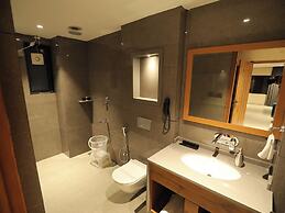 Geetanjali Hotel and Suites