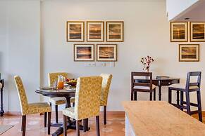 Serene Candolim 2bhk With Infinity Pool