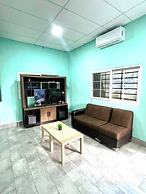Peaceful Morales Getaway With 3 Spacious Bedrooms
