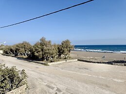 Aegean Nest Studios - Adults only