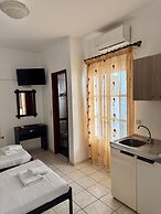 Aegean Nest Studios - Adults only