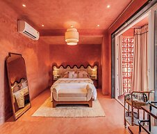 Unseen Boutique Hotel