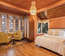 Unseen Boutique Hotel