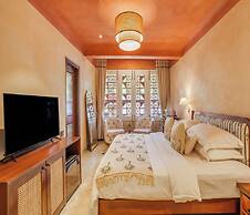 Unseen Boutique Hotel