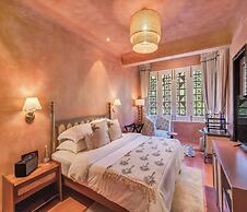 Unseen Boutique Hotel