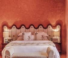 Unseen Boutique Hotel