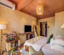 Unseen Boutique Hotel
