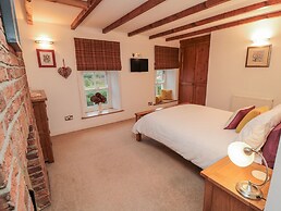 Manor Cottage